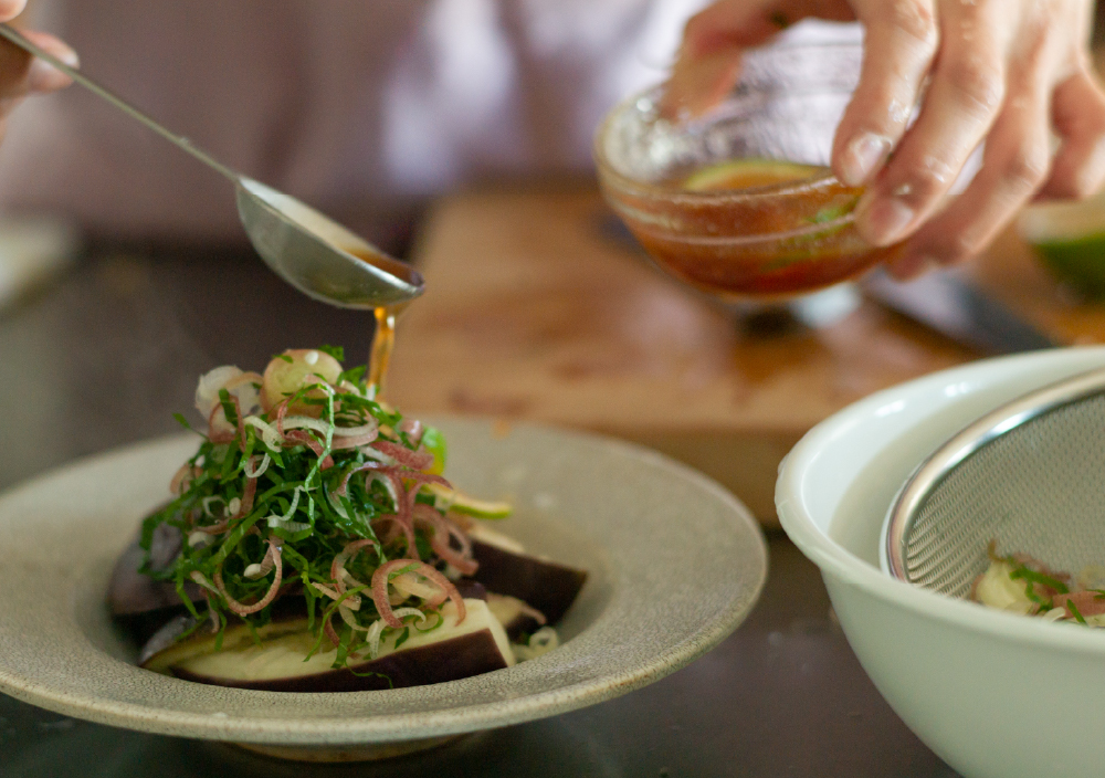 画像：なすのナンプラー蒸し