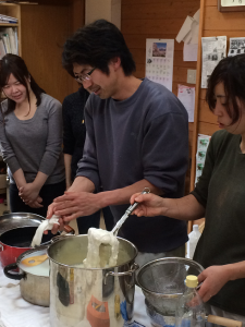 むつみ牧場　見学会　バター作り