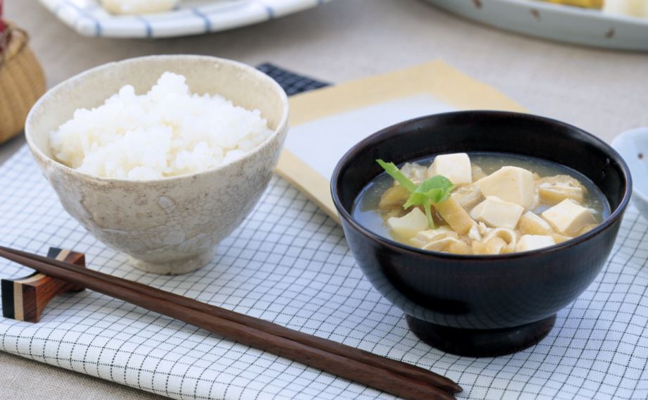 味噌汁や味噌炒めなど様々な料理にどうぞ（写真はイメージです）