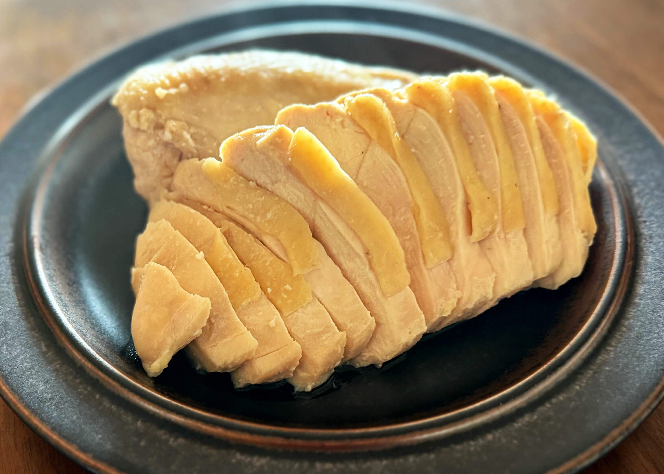 フライパンで作る蒸し鶏