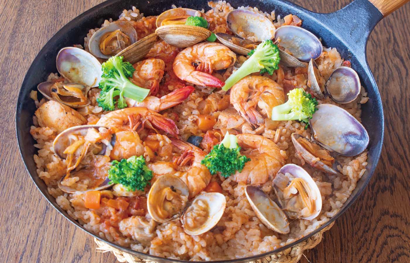 気分も華やぐ彩りパエリア ／無農薬・有機野菜・無添加食材レシピ